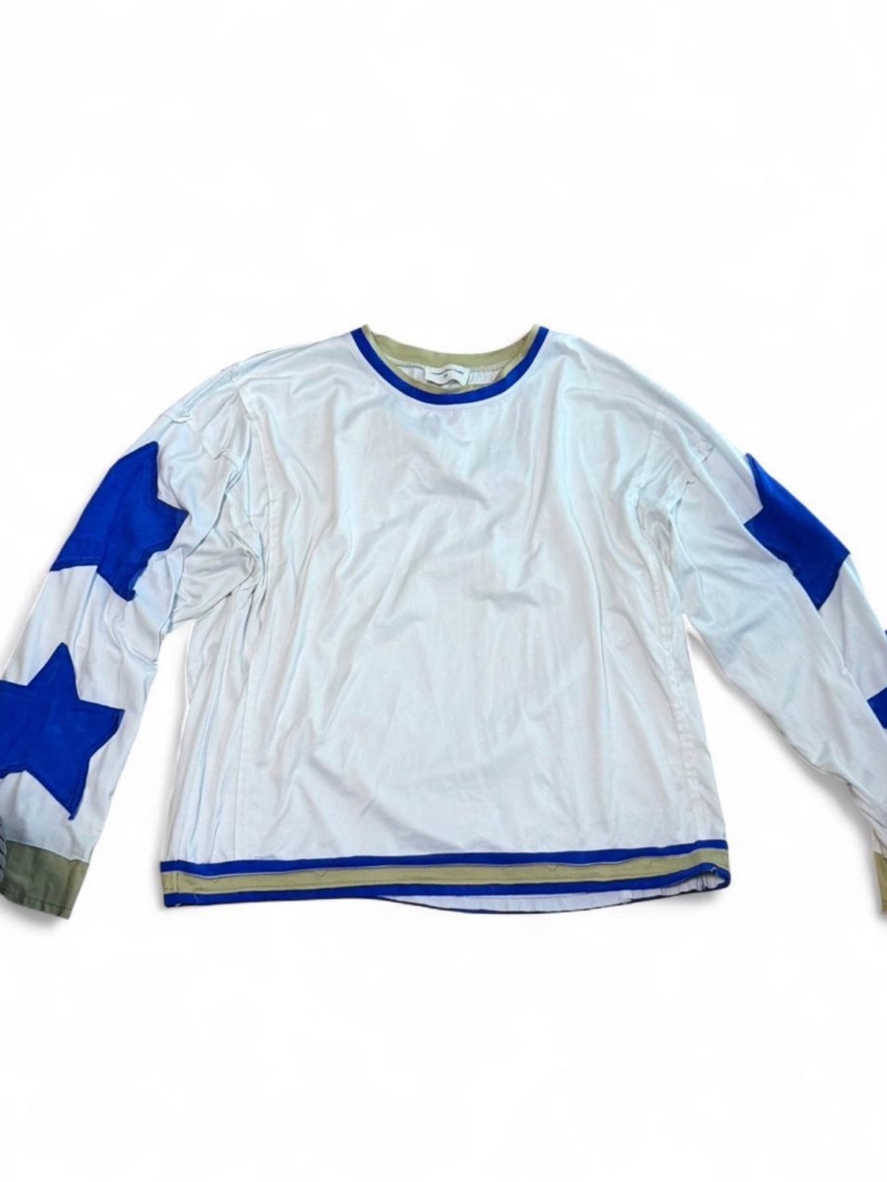 Size medium unisex blue and white long sleeve shirt with star design